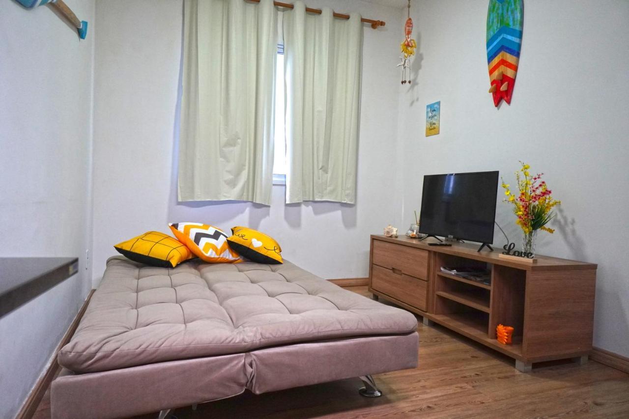 850 METROS DA PRAIA MARTIM DE SÁ - WI-FI 250 MB - 2 QUARTOS - PETFRIENDLY - Acomoda ATÉ 8 PESSOAS - Perfeito para família! Caraguatatuba Exterior foto